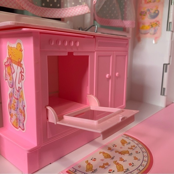 MAKE ME AN OFFER Vintage Barbie Deluxe Dream House Playset 18638 Mattel 1998 - Picture 11 of 17